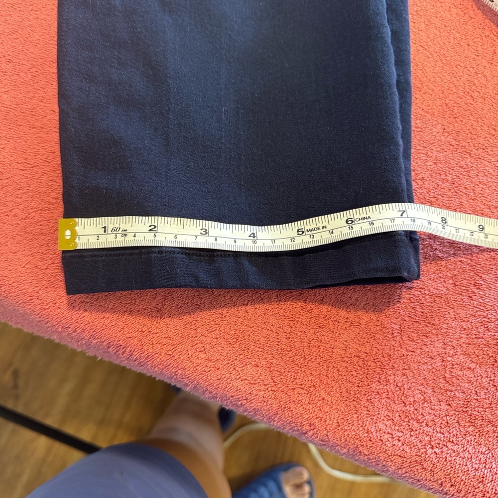 Straight-Leg Women's Jeans in Navy - Classic Everyday Fit - Picture 15 of 16
